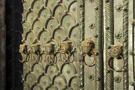 Lions in the San Marco's portal- JBLArts photography