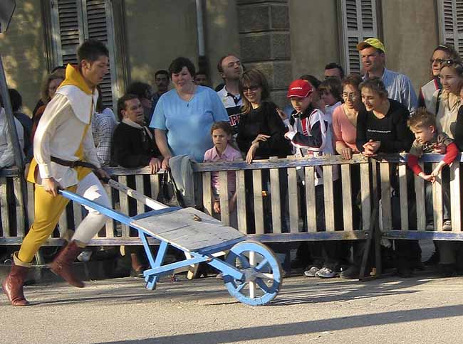 The Race: a good team? - The Palio of the frog at Fermignano, JBLArts photography
