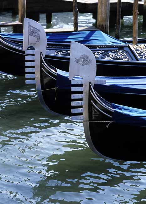Engraved irons - Gondolas in Venice, JBLArts photography