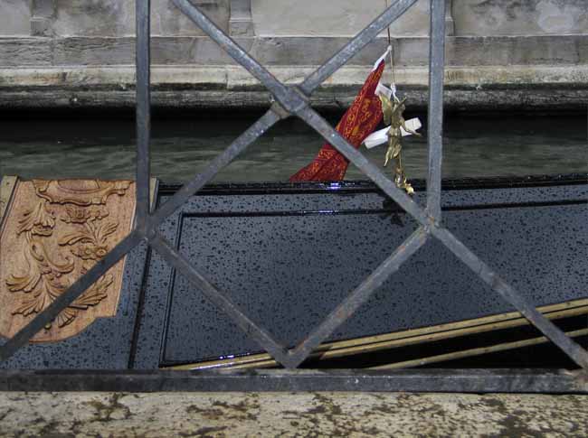 Gondola details: Victory - Gondolas in Venice, JBLArts photography