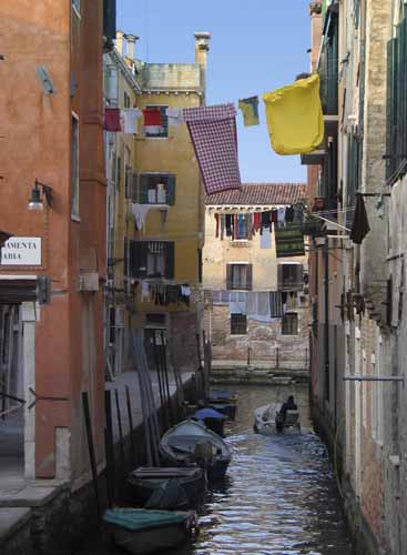 Coloured laundry between houses of the two banks of a canal - Hanging out in Venice, JBLArts photography