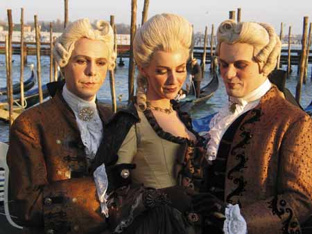 Eccentric Rococo suits for enchantress and admirers - Masks at the Venice Carnival, JBLArts photography