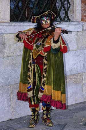 Harlequin with violin - Masks at the Venice Carnival, JBLArts photography