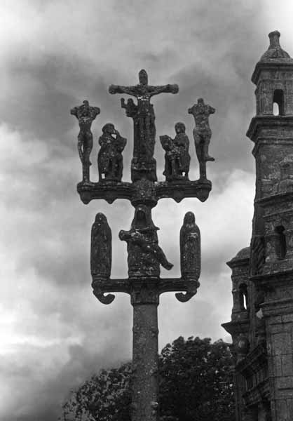 Calvaire complete of all typical characters, Locmelar, 1560 - Calvaires Bretons - Calvaries in Brittany, France, JBLArts photography