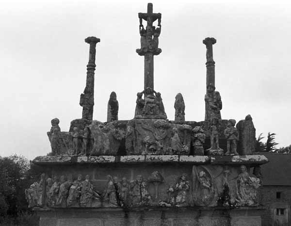 Calvaire, Notre Dame de Tronoen, 1450 - Calvaires Bretons - Calvaries in Brittany, France, JBLArts photography