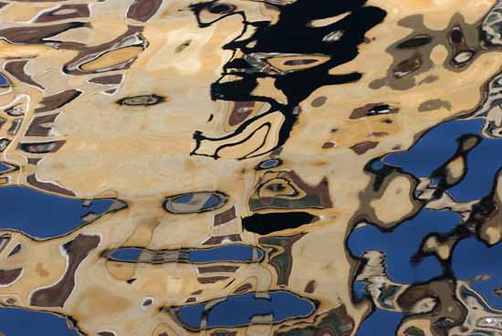 Ghost Gondoliere - Water reflections, JBLArts photography