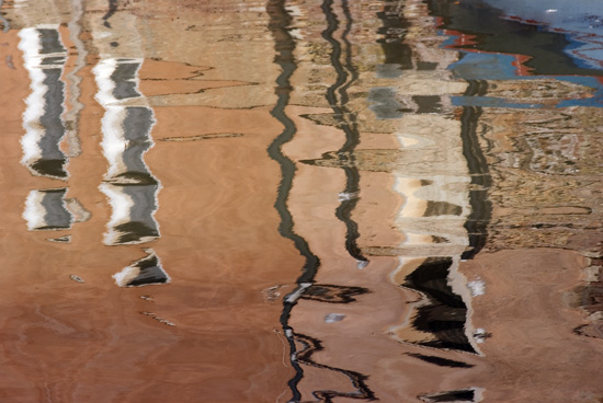 Apart - Water reflections, JBLArts photography